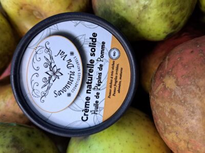 crème hydratante à base d'huile de pépins de pomme